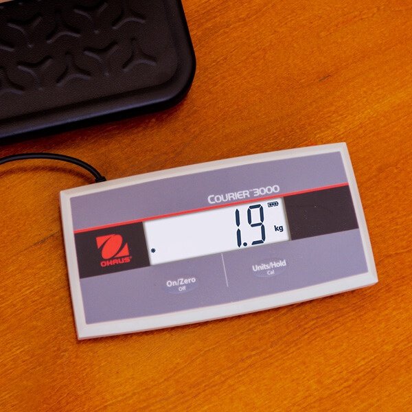 Ohaus - Courier™ 3000 Basic Low-Profile Shipping Scale