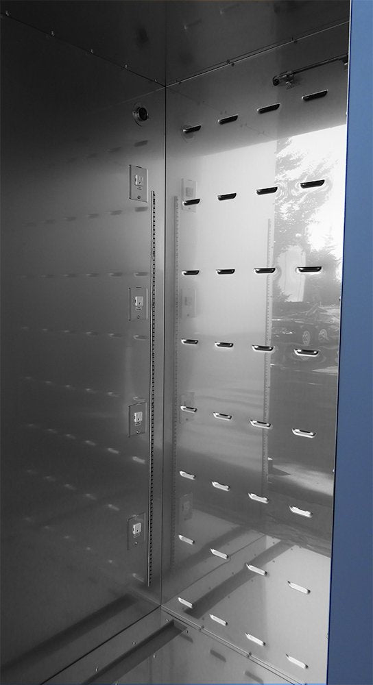 Sheldon - SMI31-2 - Microbiological Incubators, 30.9 Cu.ft, 874L, View Door, Roll in Floor, 220-240V