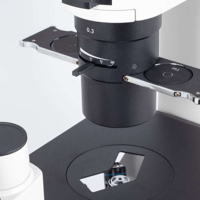 Motic Instruments - 1100103800268 - AE2000 Binocular Inverted Microscopes LED - with PL PH 20X