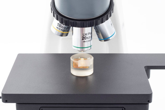 Motic Instruments - 1100100402494 - BA310Met Trinocular Upright Industrial Microscopes (Erect Image)