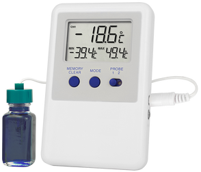 Lab Research Products - LRP-TMD-18 - Temperatrue Monitoring Device With Buffered Probe in Product Simulated Solution
